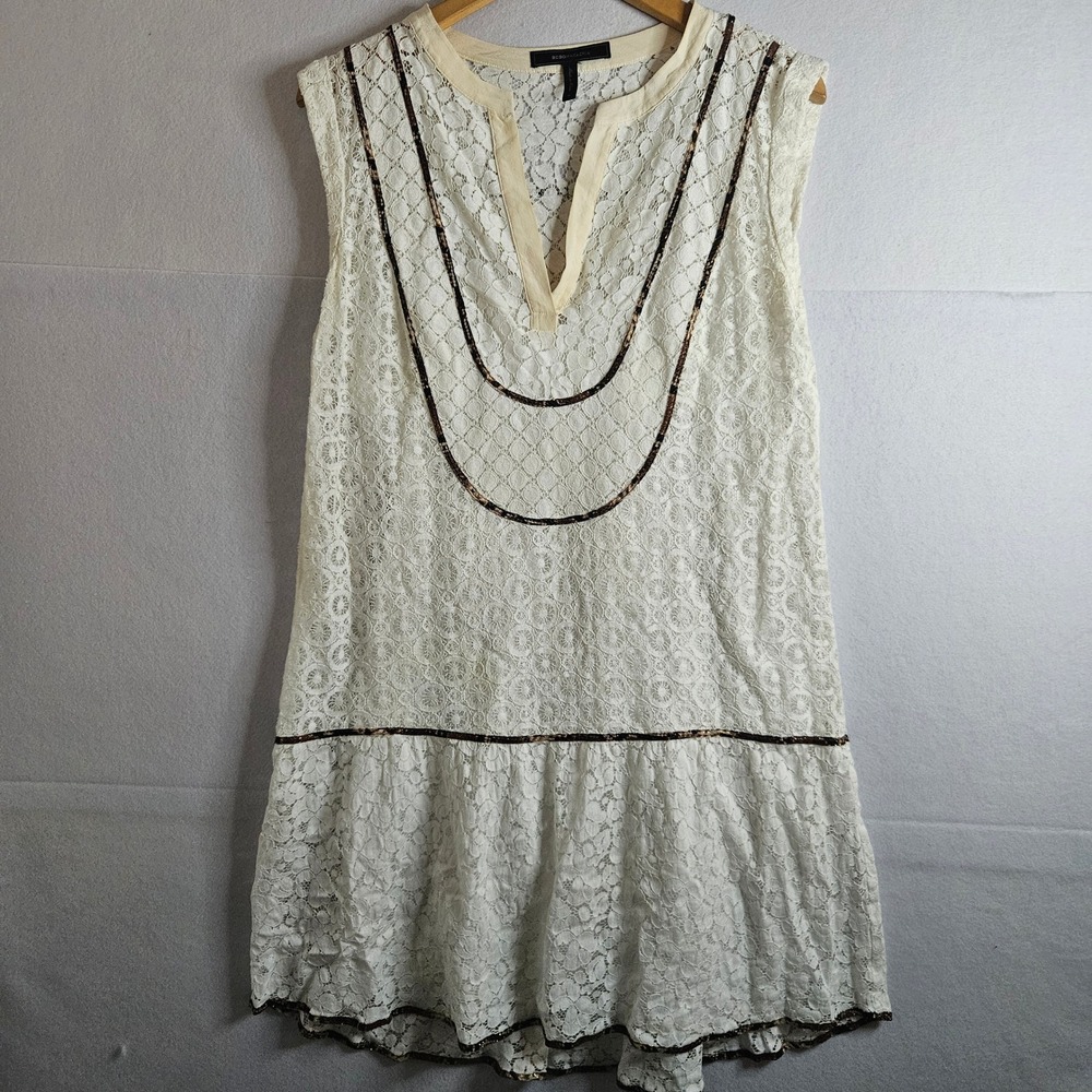 BCBGMAXAZRIA Harlow White Lace Sleeveless Dress Metallic Trim VGZ6P883 Medium